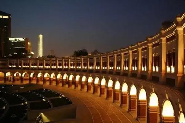 天津人都在这夜跑，连大明星都来打卡