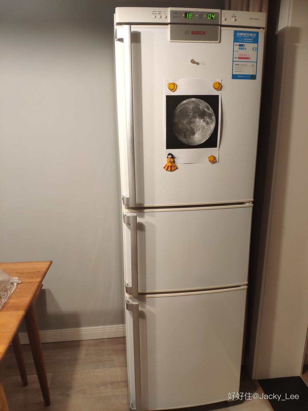 怎么打造一个科技感满满的卧室,如何打造一个满满科技感的家