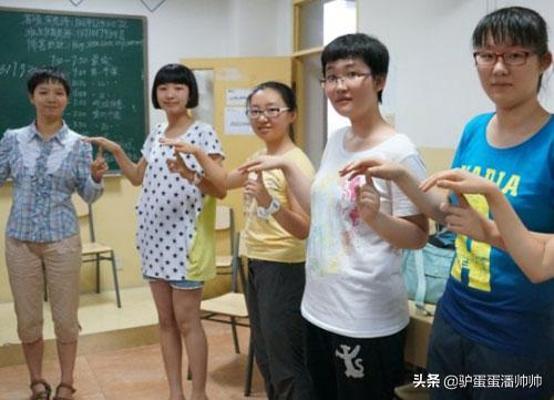 团建游戏应该怎么来安排,团建早会活跃气氛