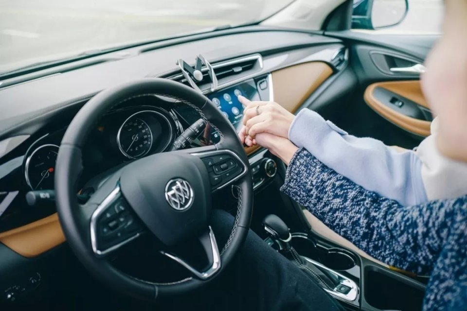 昂科拉gx首发,昂科拉gx与世界保持联系