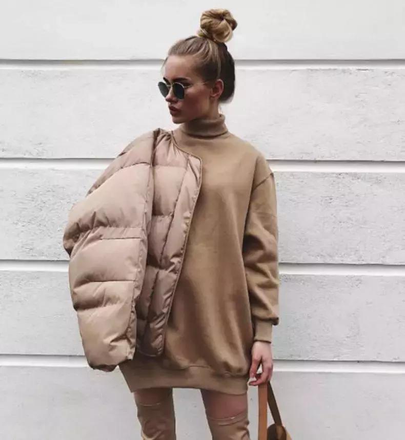 卫衣羽绒服最保暖时髦的冬季搭配,羽绒服卫衣简直时髦