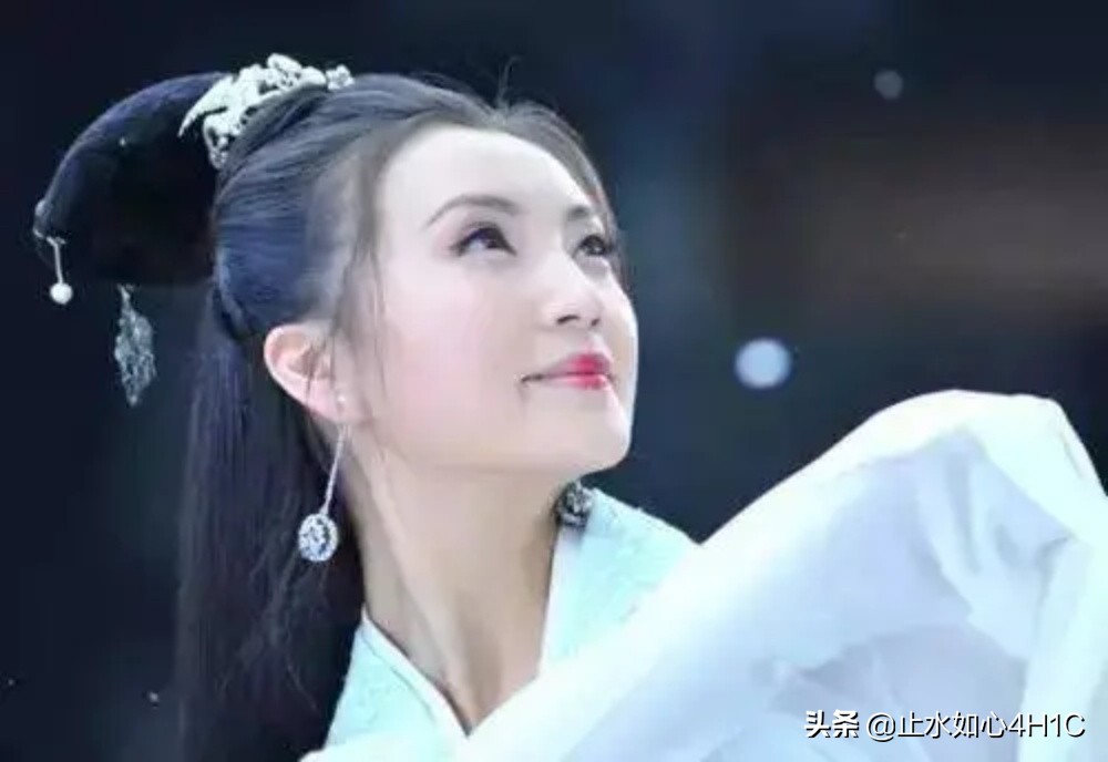 三国演义吕布是哪一国的,三国第一猛将是吕布还是赵云