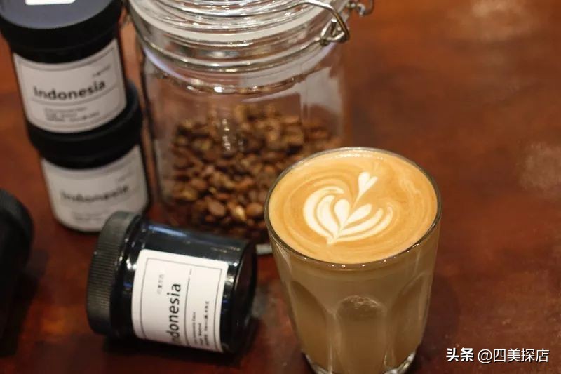 中心广场美食推荐下午茶 (一日三餐美食广场)