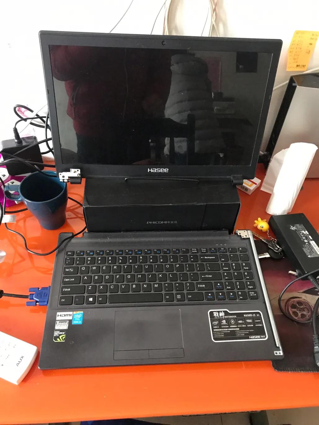 笔记本外接显示器如何设置主副屏,怎么制作电脑显示器视频教学