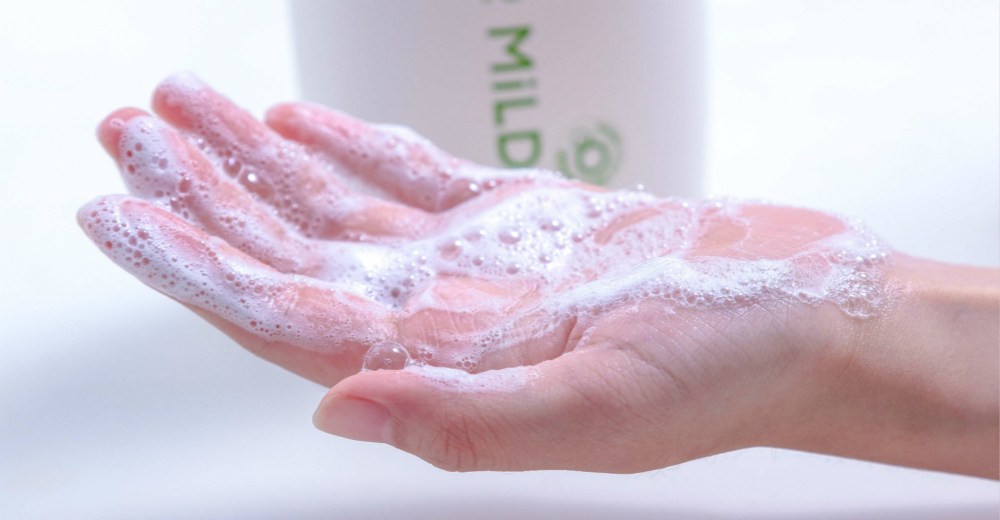 细软塌发质多久洗一次头发,怎样拯救一天就油的头发