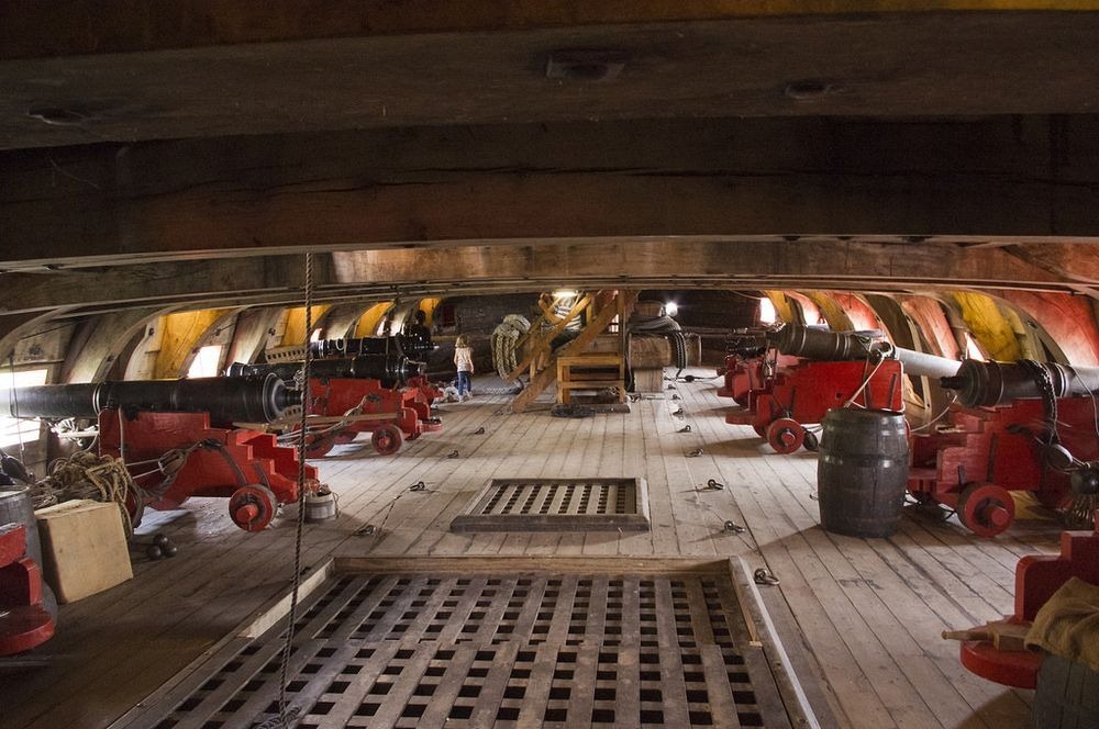 流落荒岛20天有哪些人死了,4人出海遇难视频