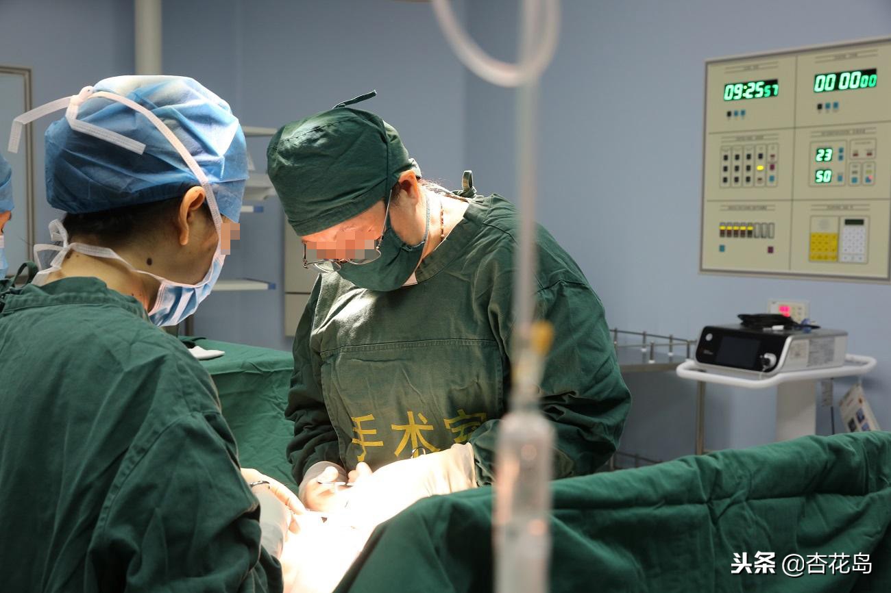 40岁女人痛经是什么原因,青春期轻微痛经可以不治吗