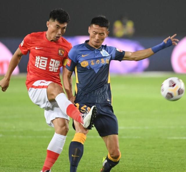 曝中超深圳队欠薪5个月,曝广州队一线队已经欠薪