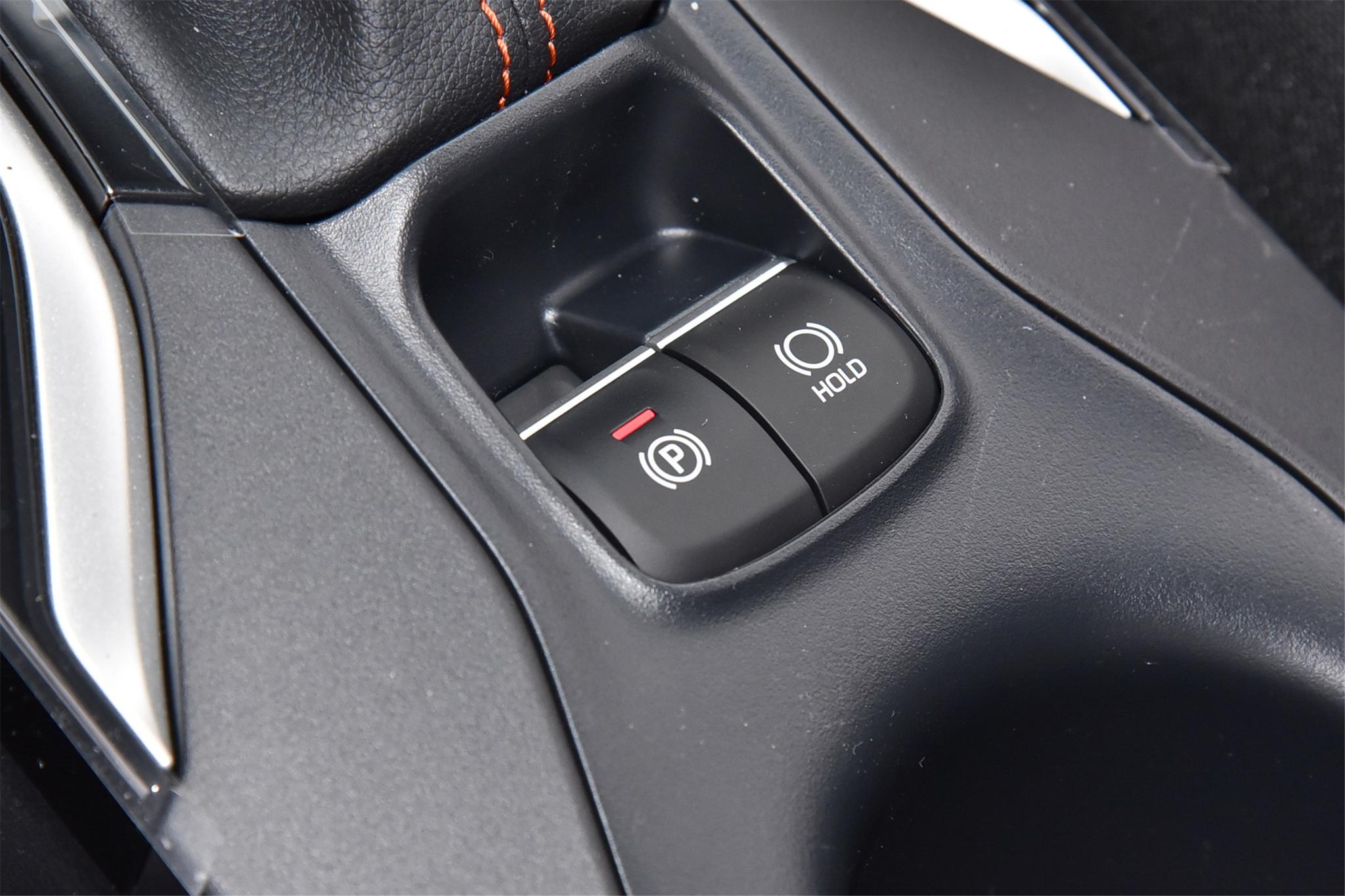 8万公里卡罗拉1.2t真实油耗,卡罗拉和宝来哪个更省油