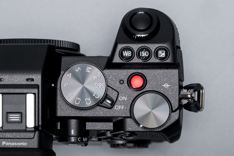 松下s5机身开箱,松下s5二代机身重量