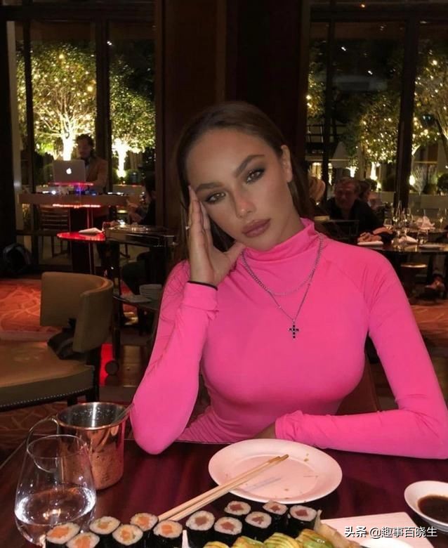 内马尔27岁,内马尔29岁