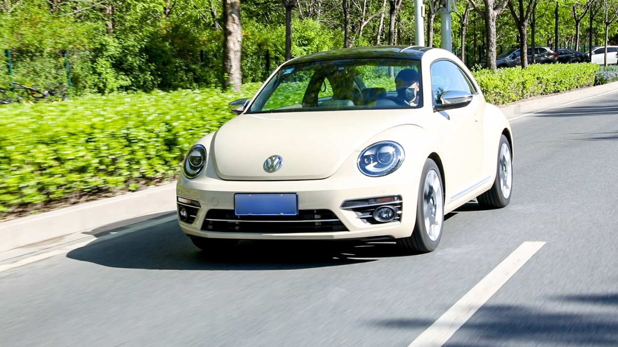 啊朋友再见周杰伦,大众甲壳虫2010款1.6试驾