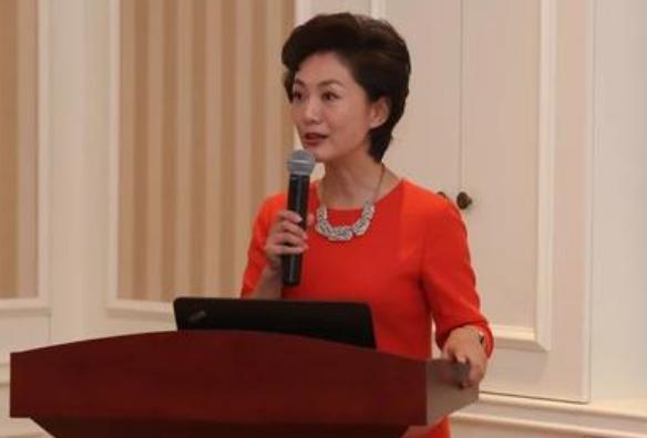 央视主持人海霞和康辉的真实关系,主持人康辉海霞近况