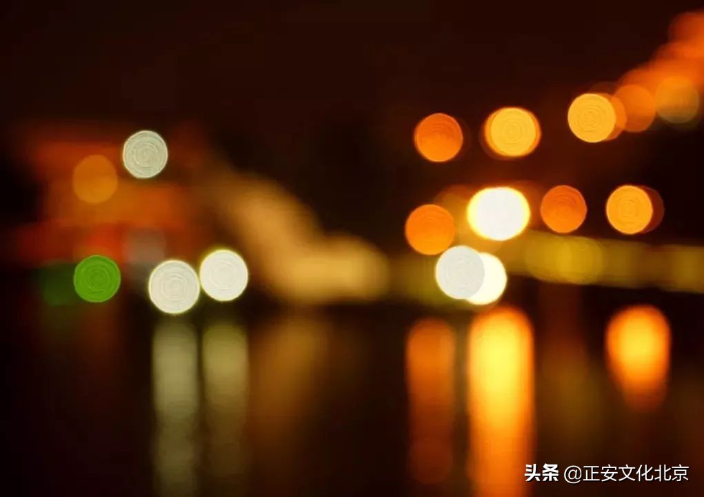 做一个孝顺懂事的的人,做一个孝顺善良的人