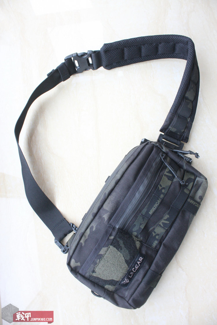 胸中有丘壑心中有乾坤,胸中有丘壑腹里有乾坤