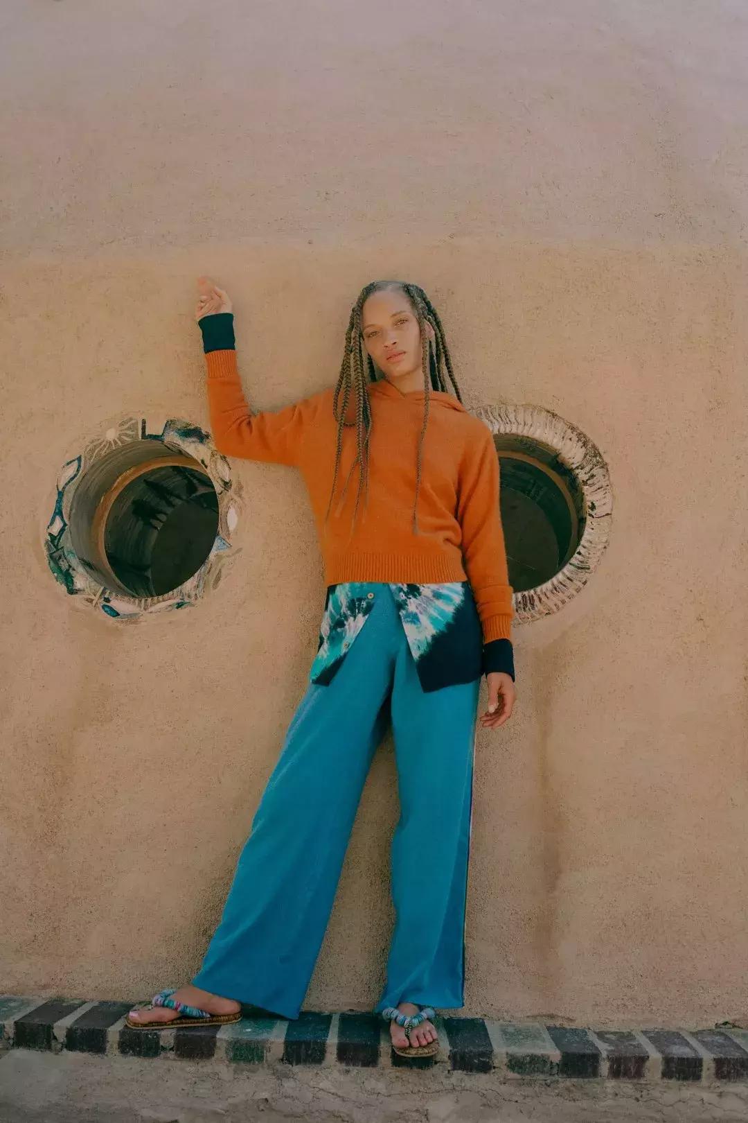 温度低穿的衣服,冬天穿宽松的卫衣怎么搭配