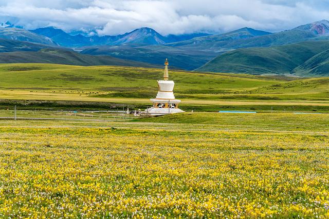 四川省理塘县旅游形象大使丁真,丁真四川甘孜理塘县旅游形象提升