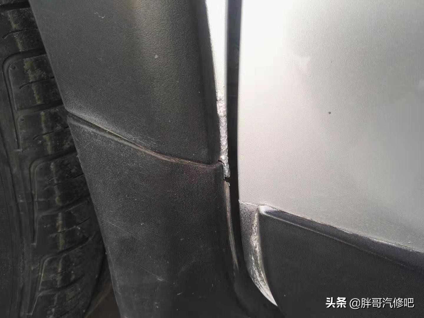 城市跨界运动小越野,马路牙子随便上,两万多元二手挂价