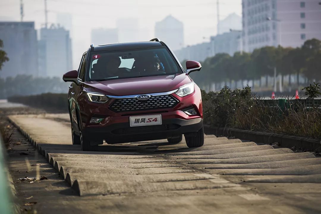 瑞风s4为什么有德系品质,江淮瑞风s42019款超越型