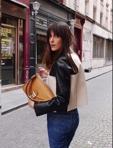 最有权势的德国总理天天背的千元包,这个法国的品牌到底多好用