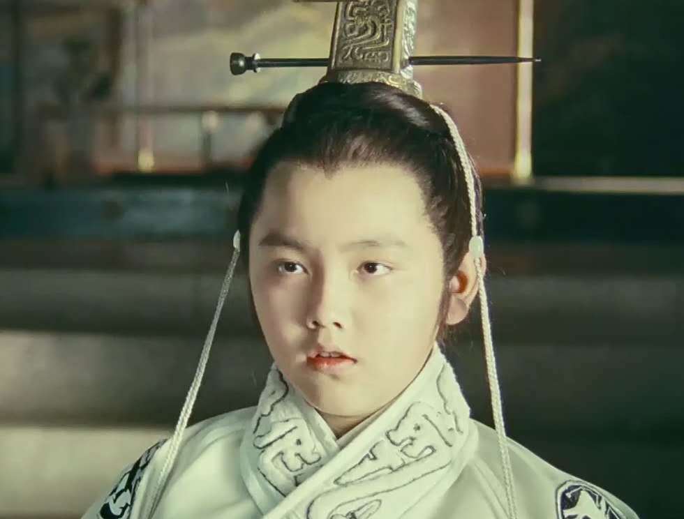 横扫新人奖,横扫奖项的最佳男配角