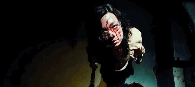 我发现，“胸罩”暴露了“Q的秘密”啊，陈思诚可真会藏