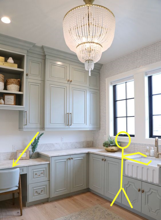 要是小户型都学国外，书房塞在厨房里，油烟满面用不到半年就要拆