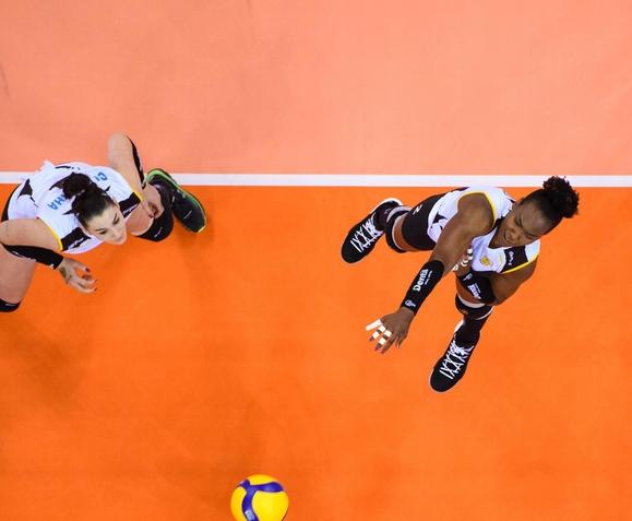 央视怎么评价李盈莹,如何评价李盈莹目前水平