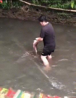 不联系的同学借钱怎么高情商回复,怎么回复借钱的同学