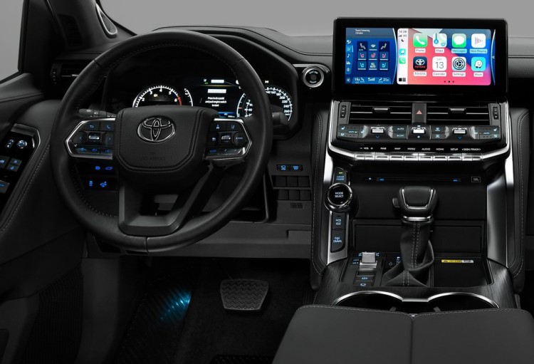 丰田兰德酷路泽的传奇,开了20年的丰田陆巡