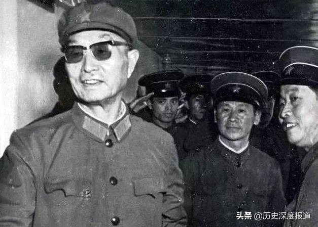 我国首颗原*弹子**爆炸后，周总理一个问题问懵两弹元勋和开国上将