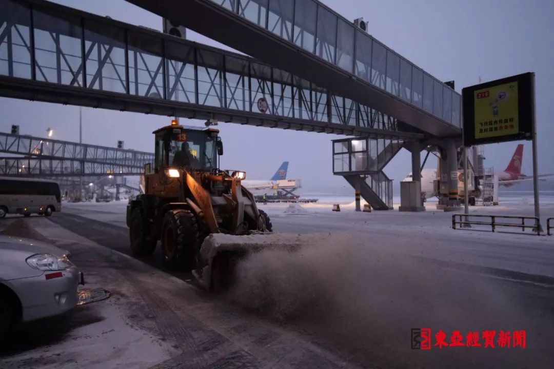 暴雪天气已至长春市能见度下降,长春天气寒潮零下-21度