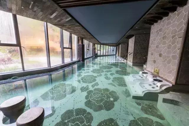 古尔沟温泉小镇,古尔沟温泉小镇值得去吗