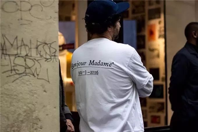 限定疯抢、潮人云集，Supreme新店为什么就选了旧金山