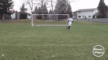 简单实用的足球射门技巧,足球实用技巧射门