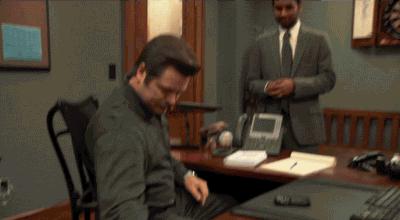 告别“两年必卡”魔咒，如何让手机变得更“长寿”？