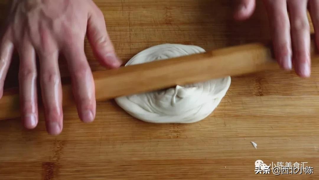 手抓饼怎么制作早餐快捷方便,手抓饼怎么做懒人100种早餐