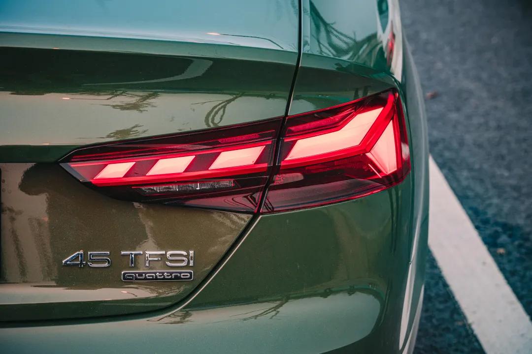 奥迪a5进口sportback45甄选,奥迪a5sportback碰撞测试