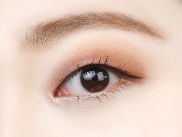 单眼皮一大一小怎么画单眼皮眼妆,单眼皮女生适合的风格