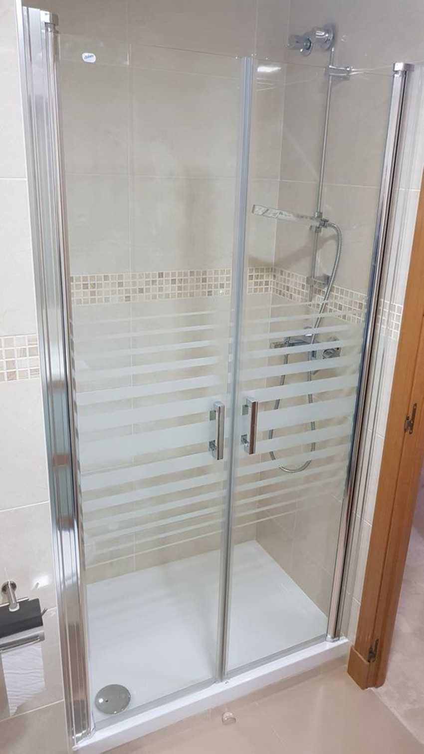 卫生间花洒收纳,卫生间收纳花洒