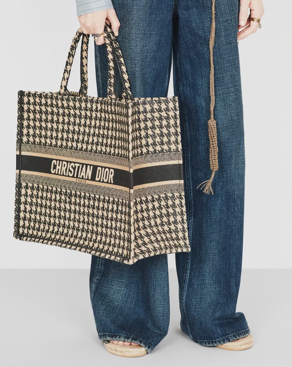 还在为代购而烦恼吗,是时候断了不该有的念想文案