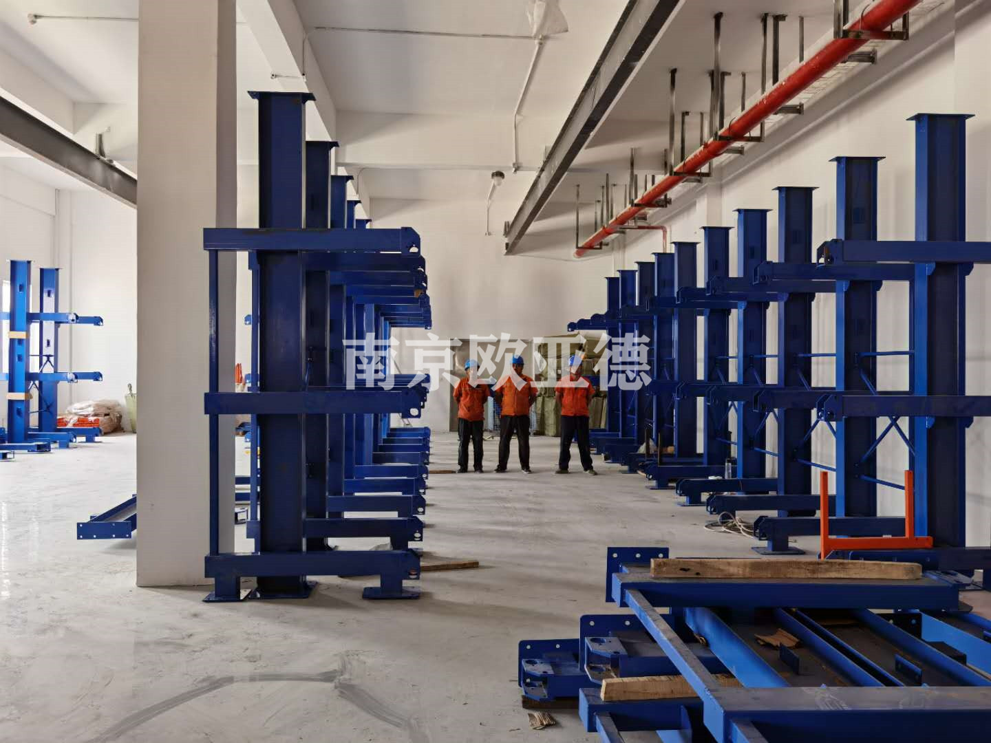 甘肃省伸缩悬臂货架,热烈庆祝预制箱梁圆满完工