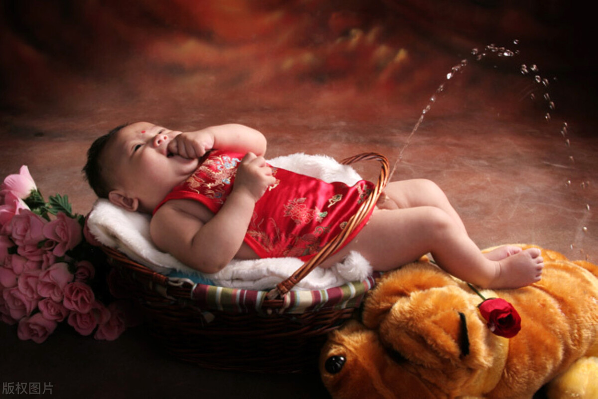 东方阿保神豪搞笑视频,东方阿保怎么叫东方阿吹