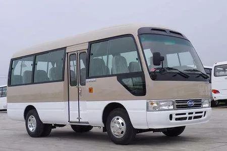 丰田最强的面包车考斯特,丰田考斯特23座中巴车驾驶体验