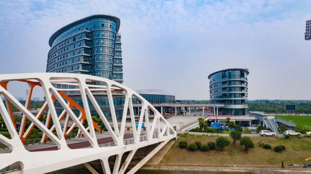 中国世界级一线城市,中国第一个国家新区