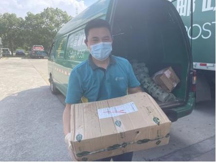 邮政快递常常被人吐槽,为啥有人发邮政给差评