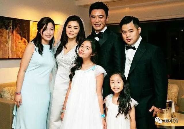 钟镇涛讲述破产期间的辛酸生活,钟镇涛传奇人生完整版