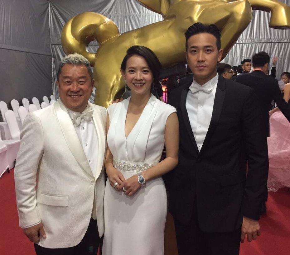 鍛ㄥ啲闆ㄦ垚鍔熺殑鑳屽悗鍏ㄩ潬杩欎釜鐢蜂汉,鎴戝氨绛夌潃