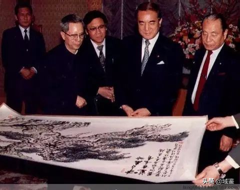 人民大会堂——故宫之外的另一座艺术品宝库