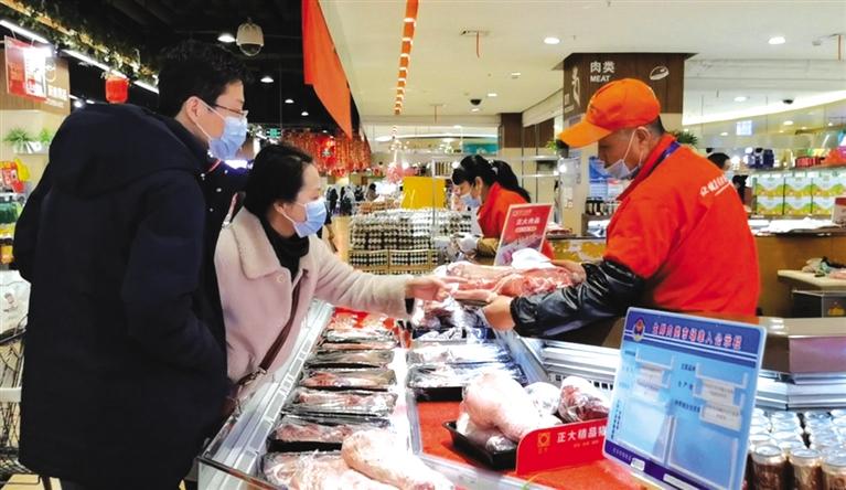 新年将至记者带你逛商超,晚报记者新春探店攻略